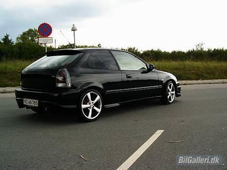 Honda Civic turbo solgt billede 2