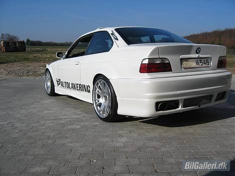 BMW 325i Coupe Turbo Solgt billede 7