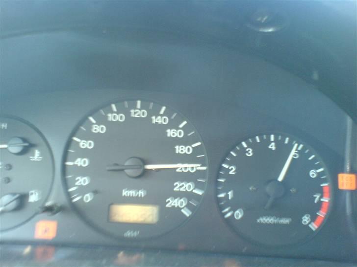 Mazda 626 GLX 2,0 "SOLGT" - Gl skiver billede 15