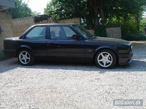 BMW E30 325i billede 5