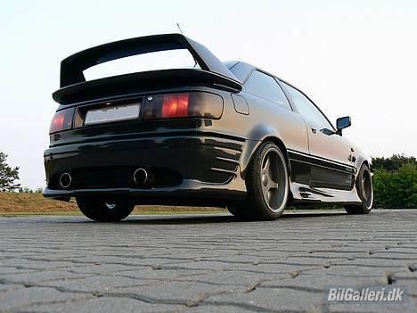 Audi Coupe 2,3E - Mørke ruder hele vejen rundt. billede 3