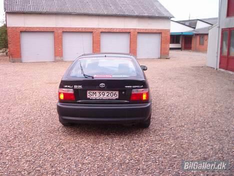 Toyota corolla solgt - gode gamle corolla standart ved køb billede 9