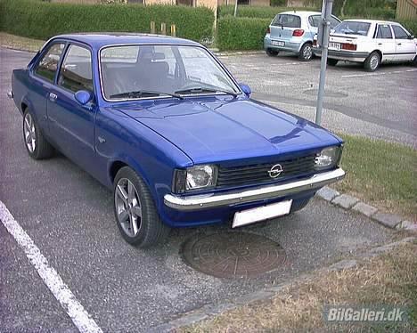Opel kadett c - beskidt .. billede 4