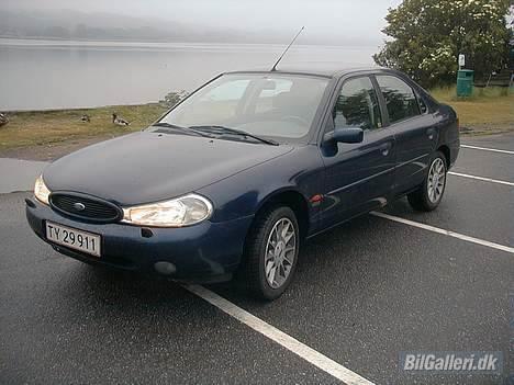 Ford mondeo 1,8 trend  solgt billede 1