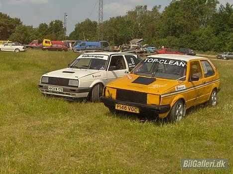 VW Golf II (Folkeracer)SOLGT - Så er vi klar til første løb i 2006, men det blev desværre kun til træning for mig, fordi der kun var to tilmedte i U 16 klassen..    ØV !! billede 18