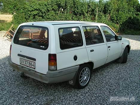 Opel Kadett E - Randi SKROTTET billede 9