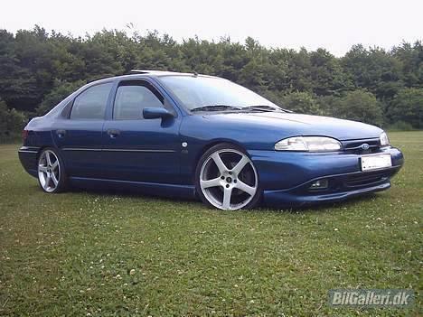 Ford Mondeo Turbo (solgt) billede 1