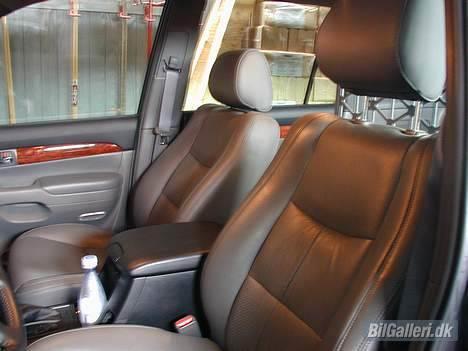 Toyota Landcruiser 120 billede 5