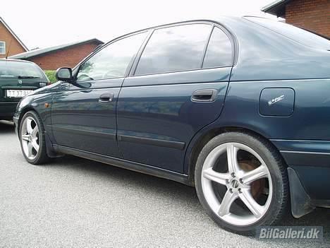 Toyota Carina E   (SOLGT) billede 5