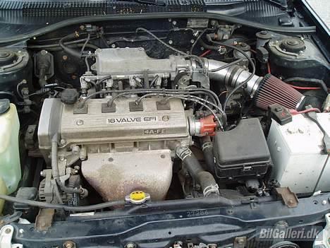 Toyota Carina E   (SOLGT) billede 14