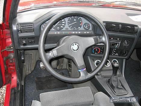 BMW E30 325 24V billede 8