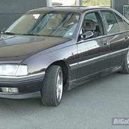 Opel omega **SOLGT**