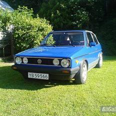 VW Golf 1 cab *solgt*