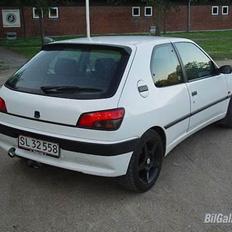 Peugeot 306 1,6 XS (SOLGT)
