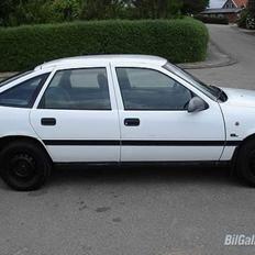 Opel Vectra A .::DØD::.