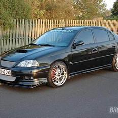 Toyota Avensis GT (Solgt)