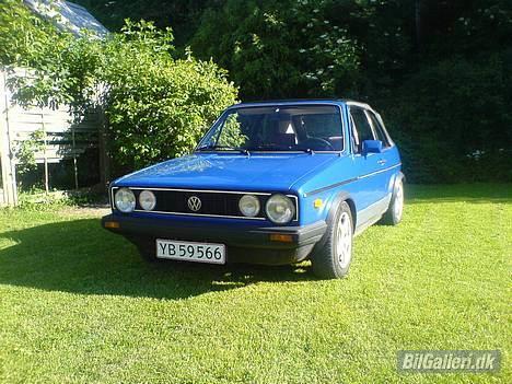 VW Golf 1 cab *solgt* billede 3