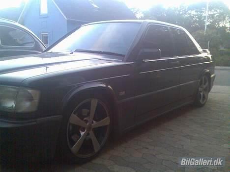 Mercedes Benz 190E 2,3 16V billede 10