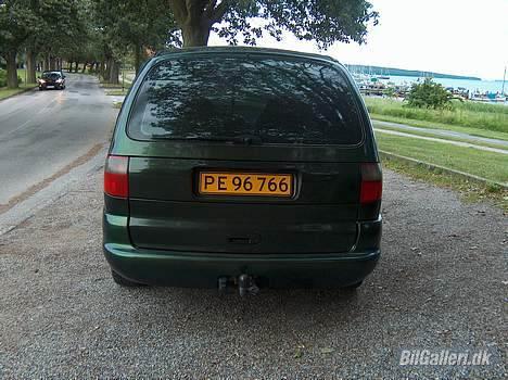 Ford Galaxy 2,3 solgt - bilen set bagfra da jeg købte den billede 5
