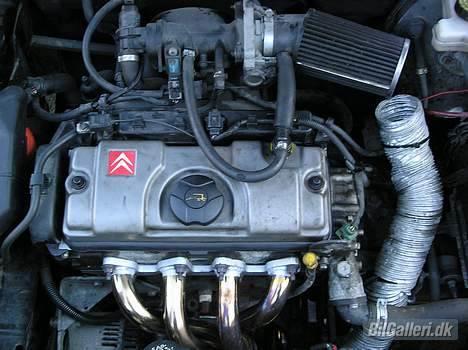 Citroën Saxo 1,6 VTS "solgt" billede 4