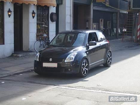 Suzuki Swift **Solgt** billede 4