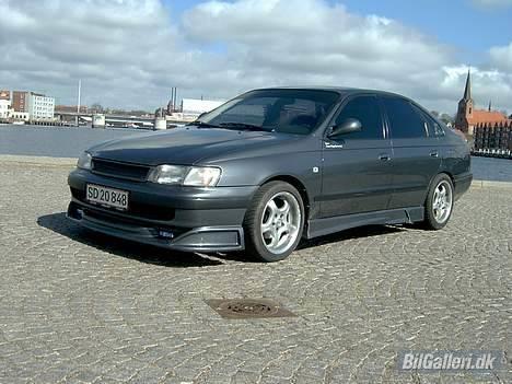 Toyota Carina E 1,6 xli   SOLGT - alle er der fra. billede 12
