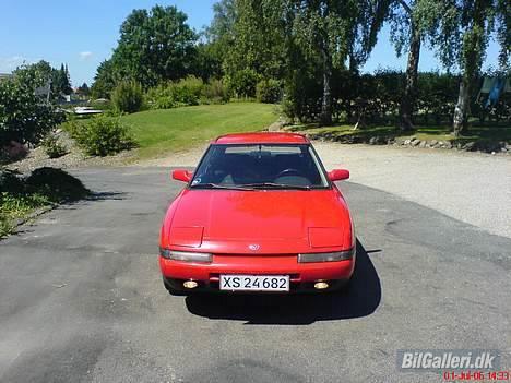 Mazda 323F - taget med tlf billede 7