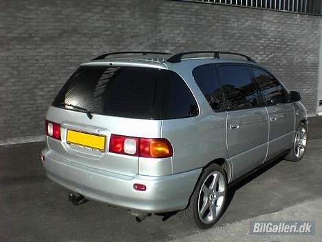 Toyota Sportsvan 2,2 TD (solgt) billede 6