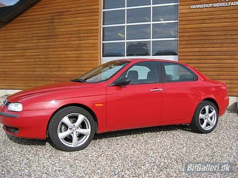 Alfa Romeo 156 T-Spark billede 1