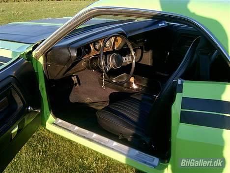 Dodge Challenger - Indvendigt billede 9