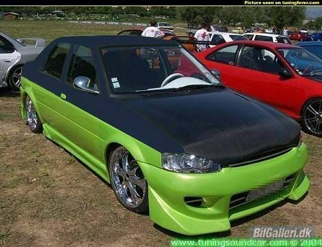 Ford Escort 1.6i - håber på at få den lakkeret i denne stil hvis altså penge legger til det..)) billede 19