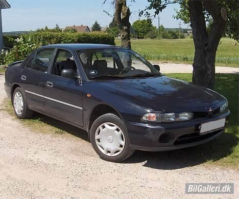 Mitsubishi Galant 1.8 GLi *SOLGT* billede 1