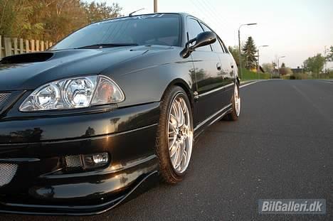 Toyota Avensis GT (Solgt) billede 4