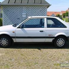 Mazda 323 BF *Skrottet*