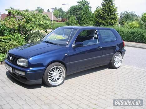 VW Golf 3 1,8 CL *solgt* billede 3