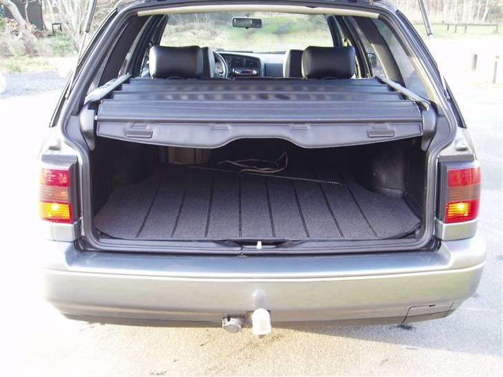 VW Passat TDI STC. GT - stort lækkert baggagerum billede 6