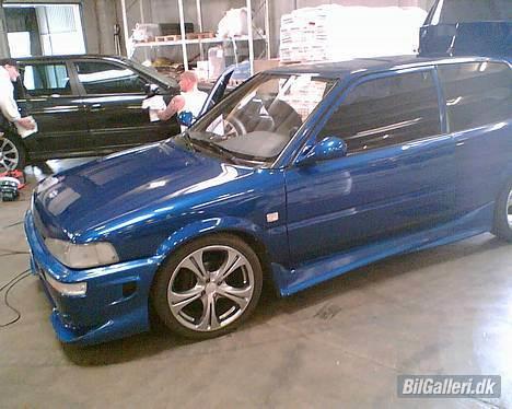 Toyota Corolla 1,6 GSI - Ny poleret :-) billede 1