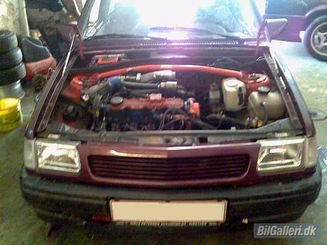 Opel corsa nu 2,0 (Totaltskad) billede 10