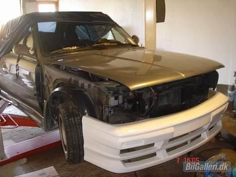 BMW 325 Cabriolet SOLGT billede 1