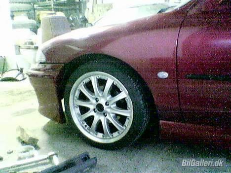 Ford mondeo 2.0i *solgt* billede 2