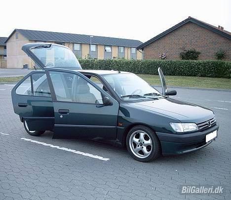 Peugeot 306 1,6 XR 5d *SOLGT* billede 2