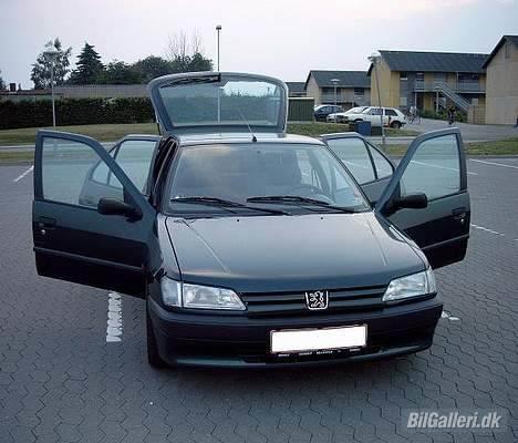 Peugeot 306 1,6 XR 5d *SOLGT* billede 3