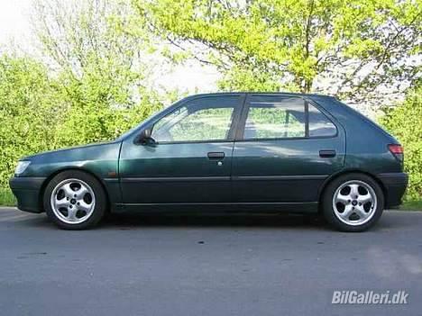 Peugeot 306 1,6 XR 5d *SOLGT* billede 6