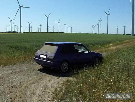 Toyota corolla GT Twincam  - så var vi lige til vindmølletraf :P vi ræsede fra dem alle :P billede 4