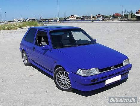 Toyota corolla GT Twincam  - vejen er da næsten lige så pæn som bilen=? billede 7