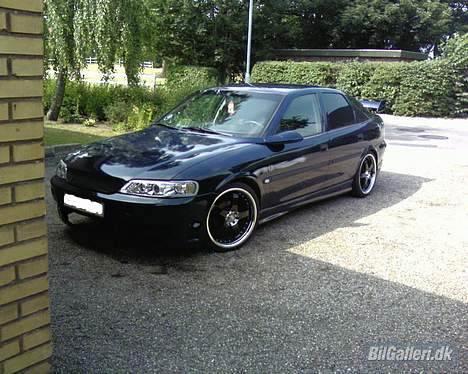 Opel Vectra B Hatcback billede 1