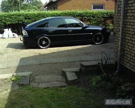 Opel Vectra B Hatcback billede 3