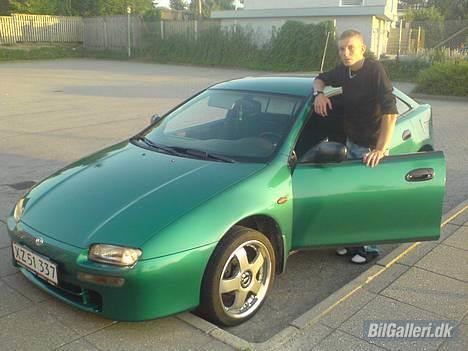 Mazda 323f - ejeren lars billede 10