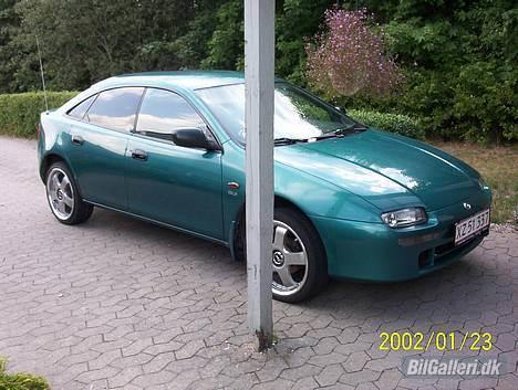 Mazda 323f - højpoleret billede 14