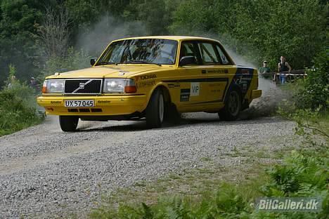 Volvo 240 Rally Bil (2002) billede 5